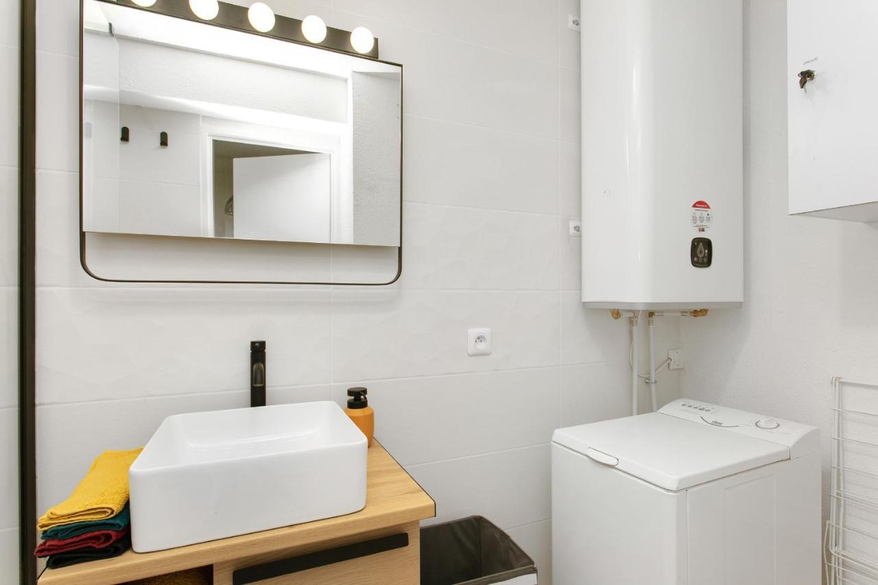 Appartement T3 Terrasse Vue Sur Mer, Piscine, Parking, Wifi Et Clim Сет Екстериор снимка